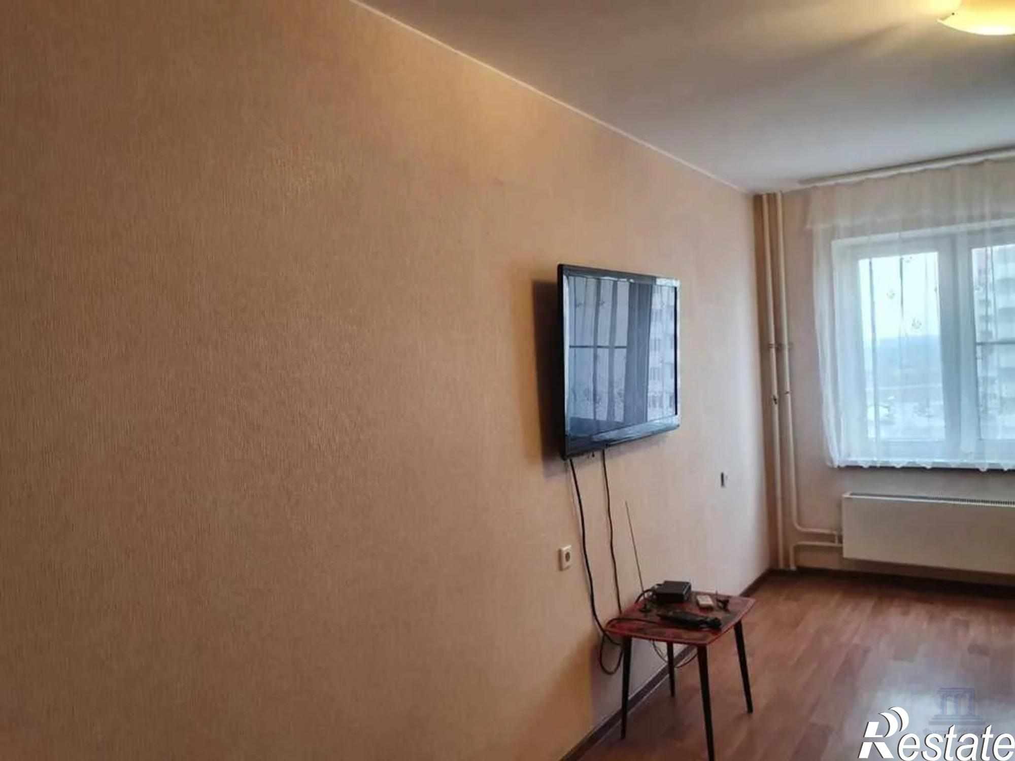 Купить квартиру за 3 400 000 рублей на Драгунская, 6