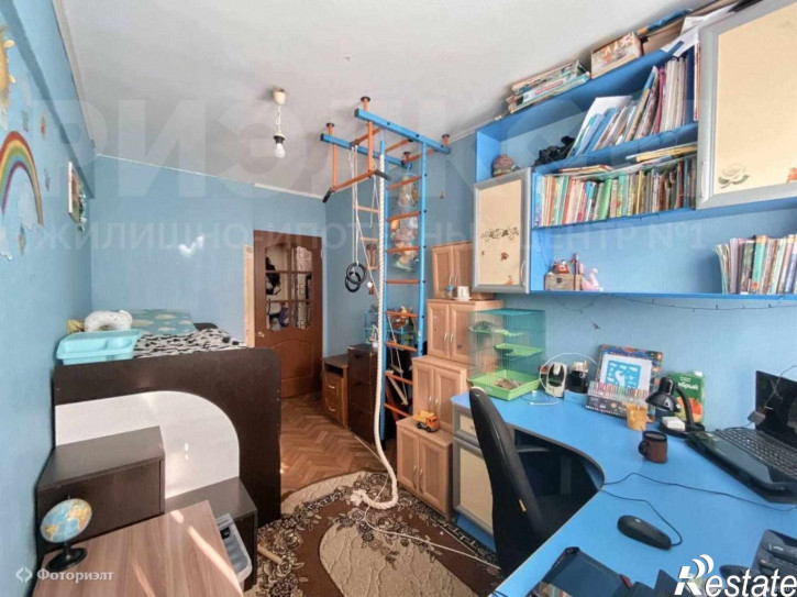 2-комн квартира Факел Социализма ул, 35