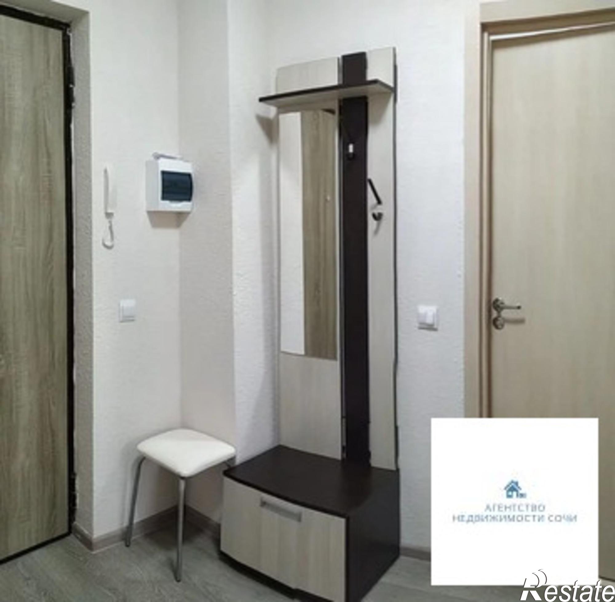 Купить квартиру за 3 990 000 рублей на Тепличная улица,79