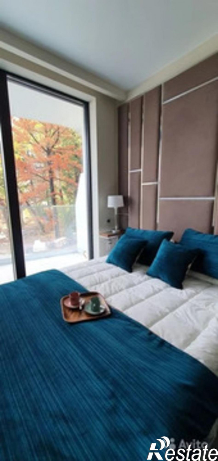 1-комн квартира Лучезарная улица,1