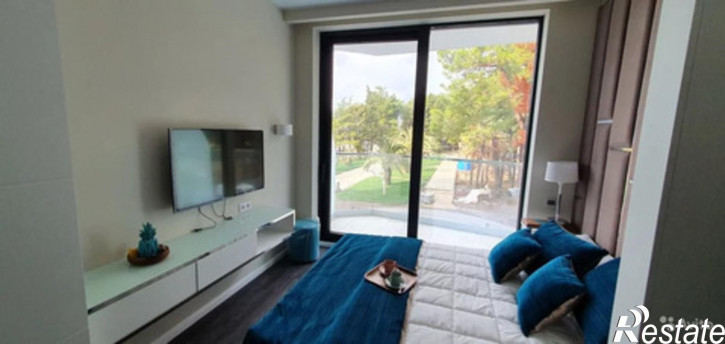 1-комн квартира Лучезарная улица,1