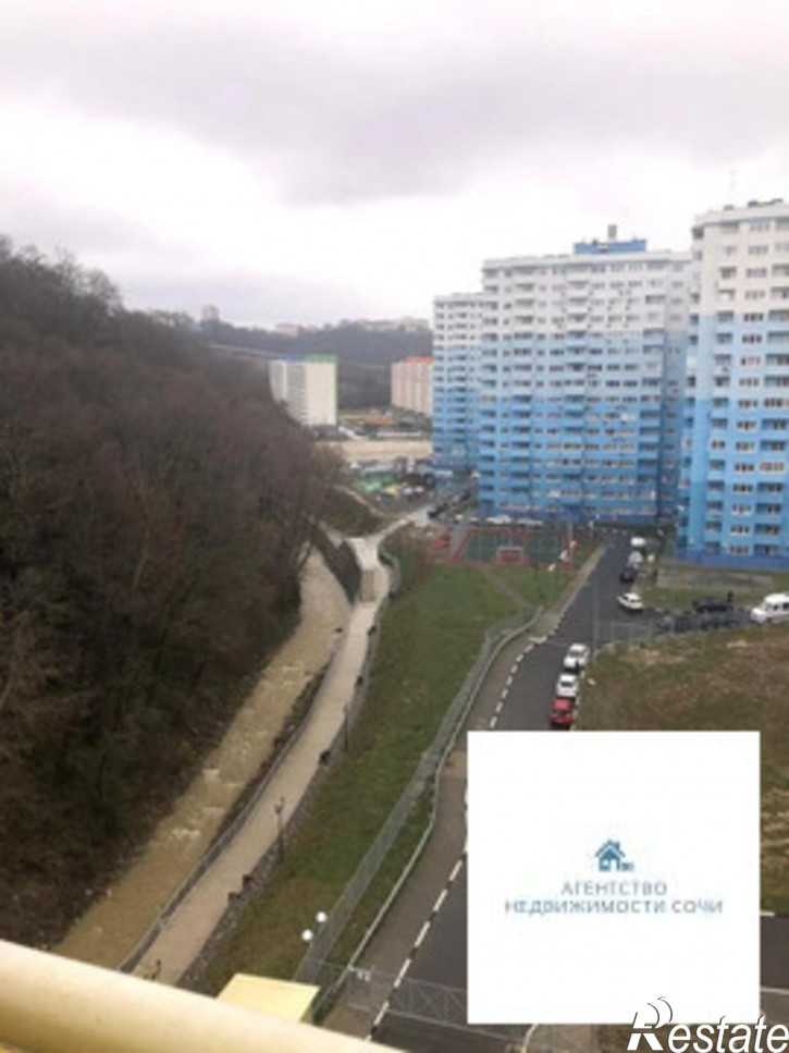3-комн квартира Тепличная,75