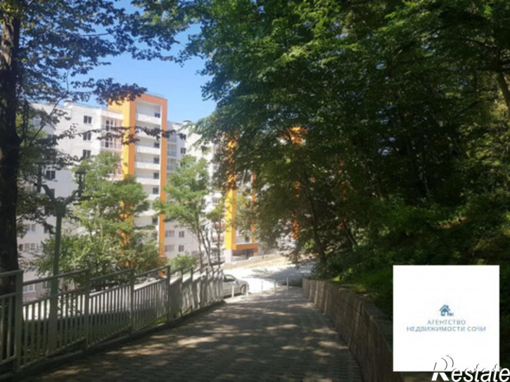 3-комн квартира Тепличная улица,79