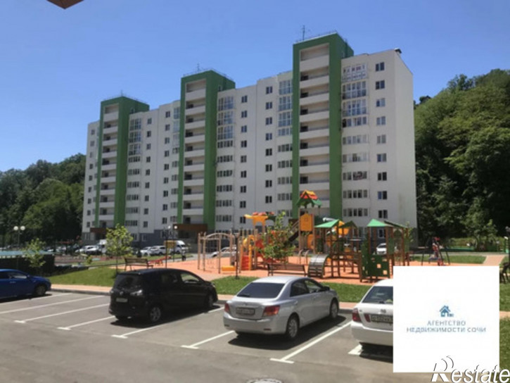3-комн квартира Тепличная улица,79