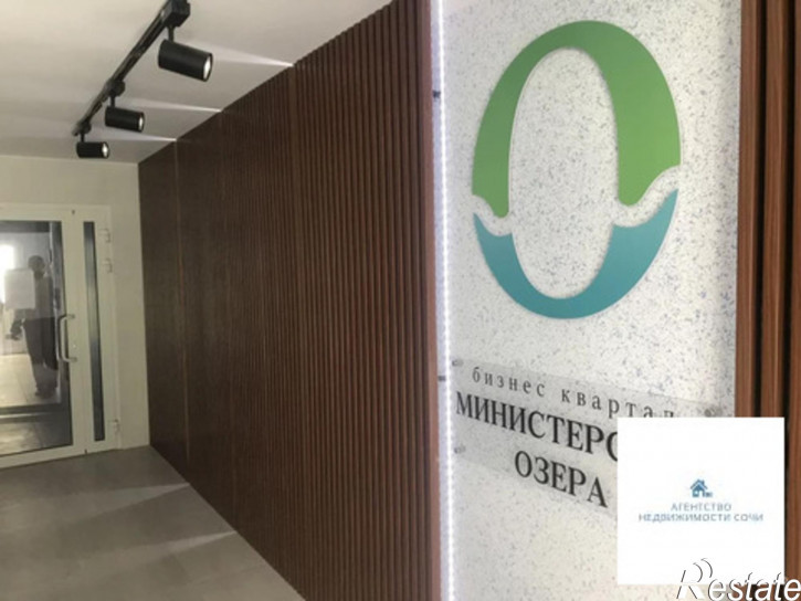 3-комн квартира Тепличная улица,79