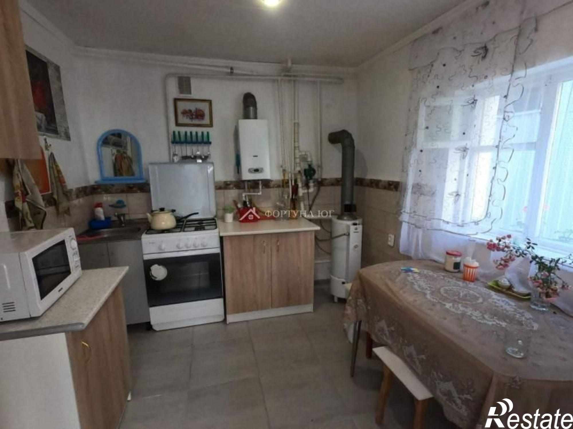 Купить дачу, дом, коттедж за 15 450 000 рублей на Астраханская улица