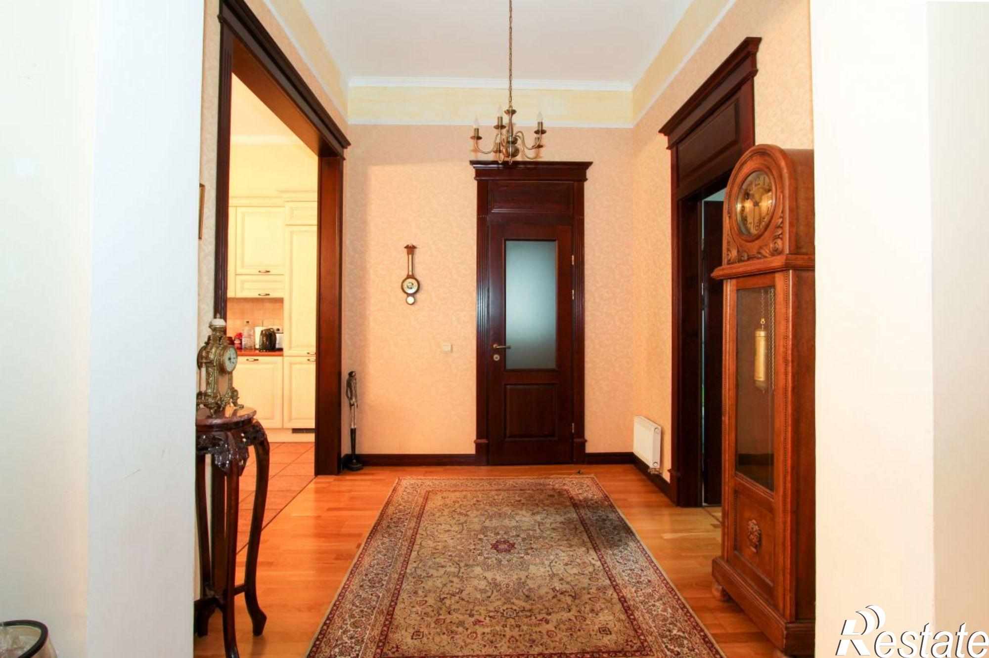 Купить дачу, дом, коттедж за 85 000 000 рублей на Сержанта Колоскова пер