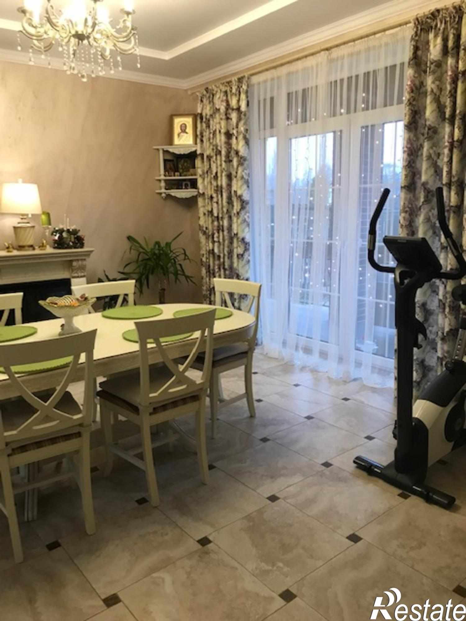 Купить дачу, дом, коттедж за 29 500 000 рублей на Заречный пер