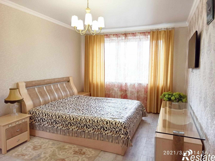 2-комн квартира Уральская ул, 20