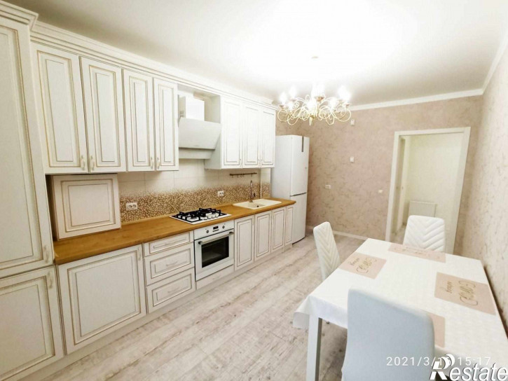 2-комн квартира Уральская ул, 20