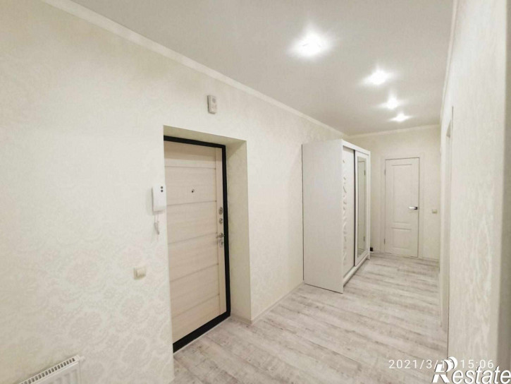 2-комн квартира Уральская ул, 20