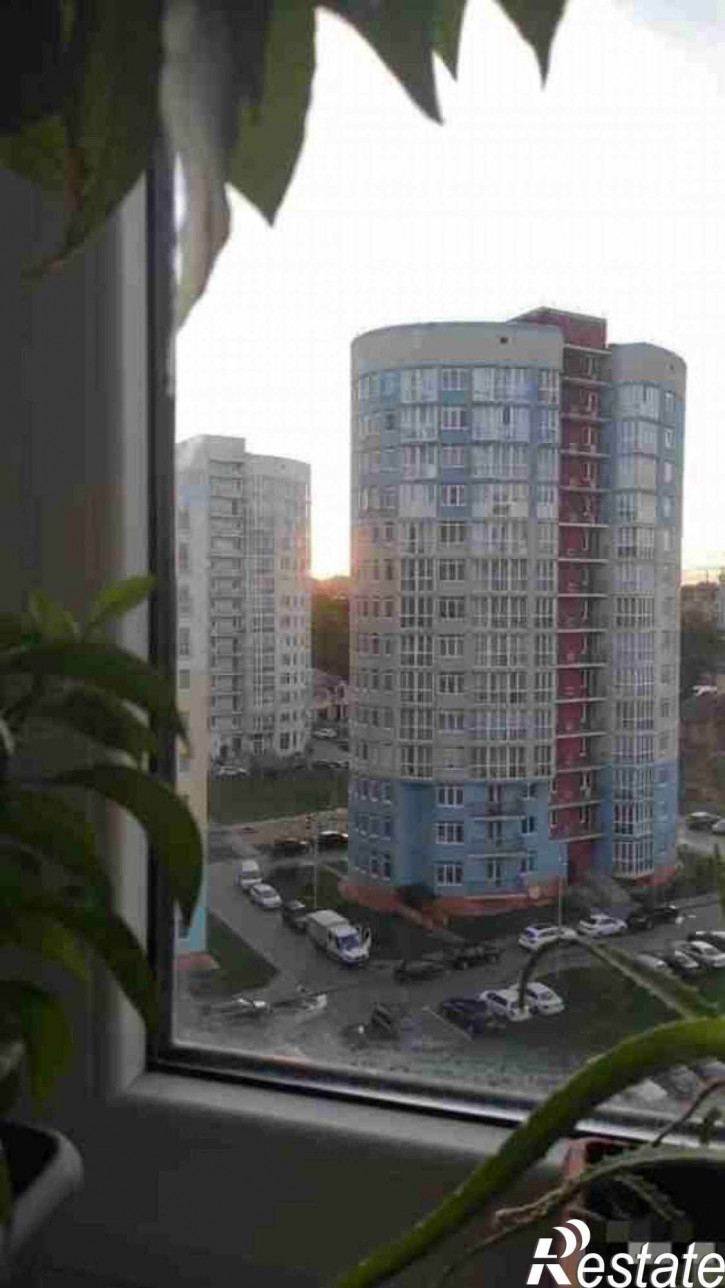 3-комн квартира Орудийная ул, 32б