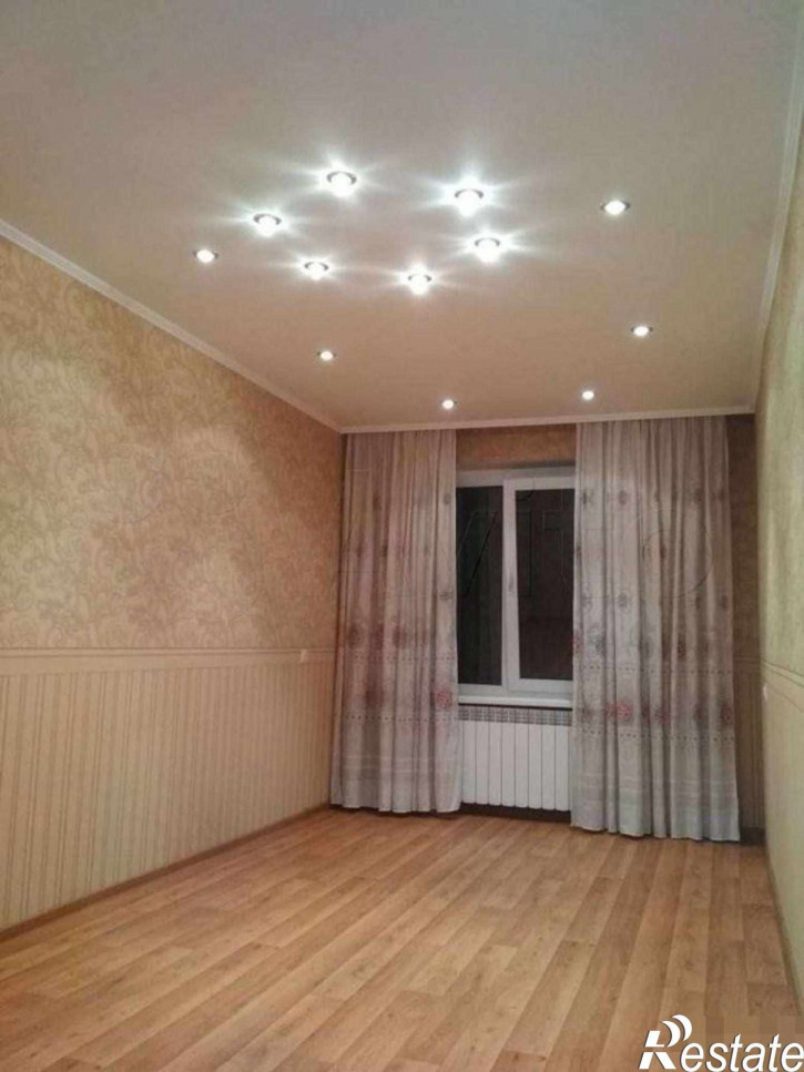 3-комн квартира Куйбышева ул, 181