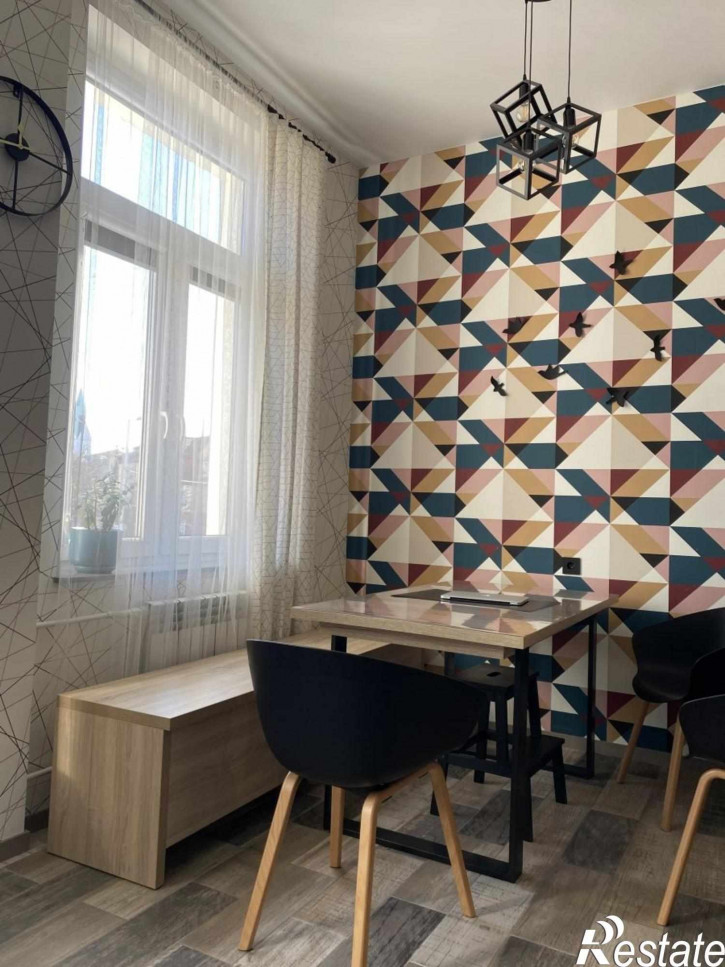 3-комн квартира Офицерская ул, 1