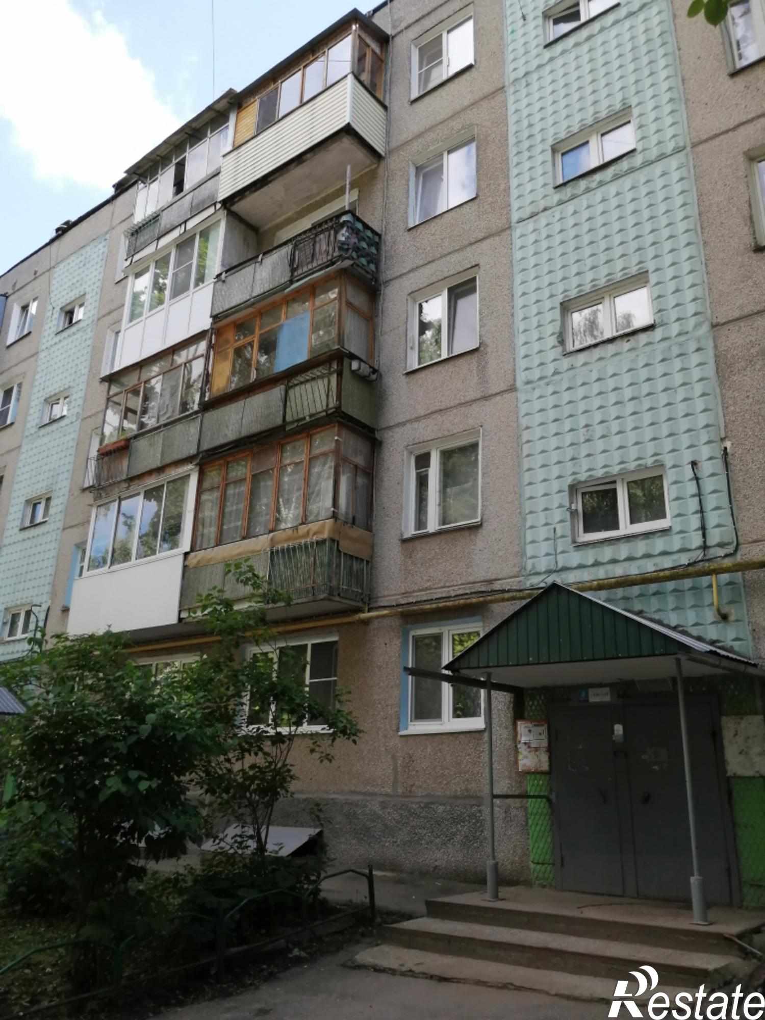 Сдать квартиру за 15 000 рублей на 60-летия Октября б-р, 9