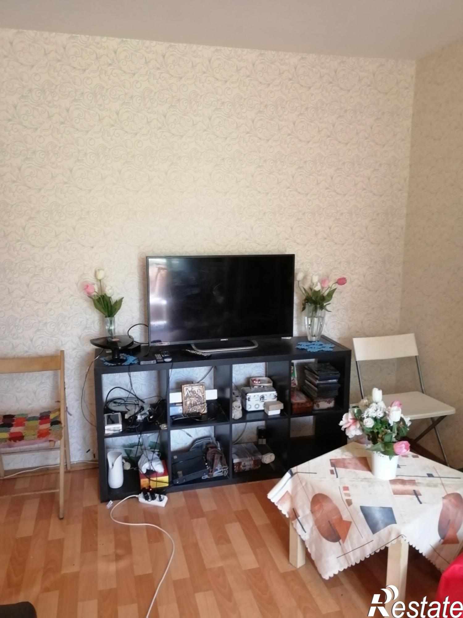 Сдать квартиру за 15 000 рублей на 60-летия Октября б-р, 9