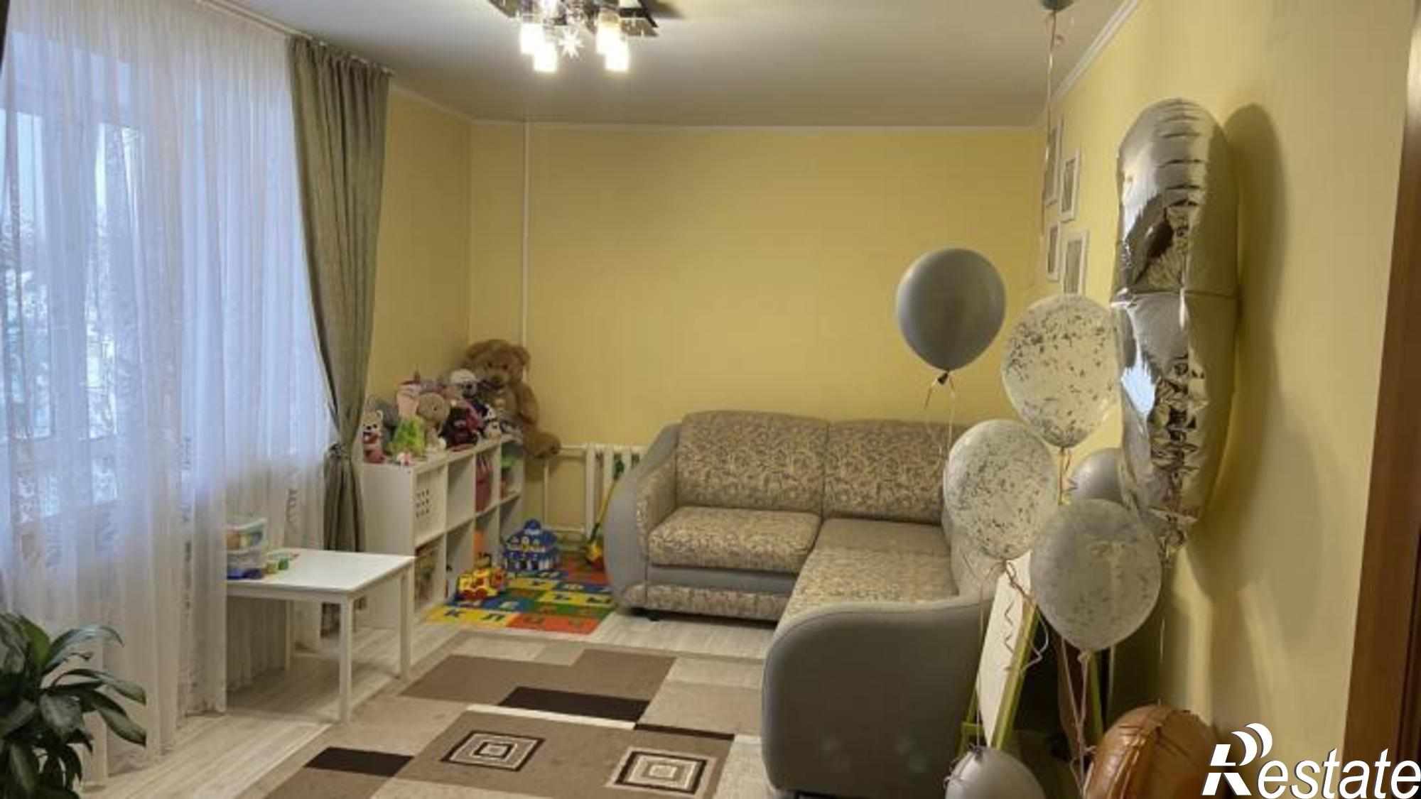 Сдать квартиру за 15 000 рублей на Победы улица, 8