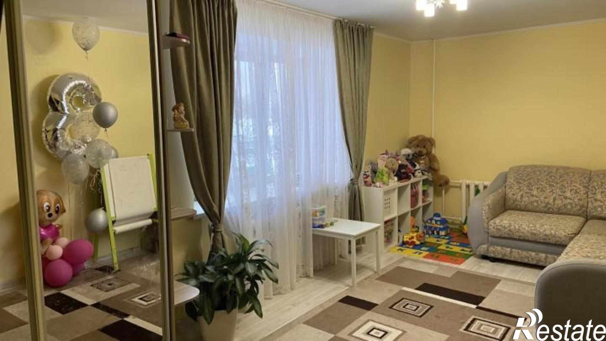 Сдать квартиру за 15 000 рублей на Победы улица, 8