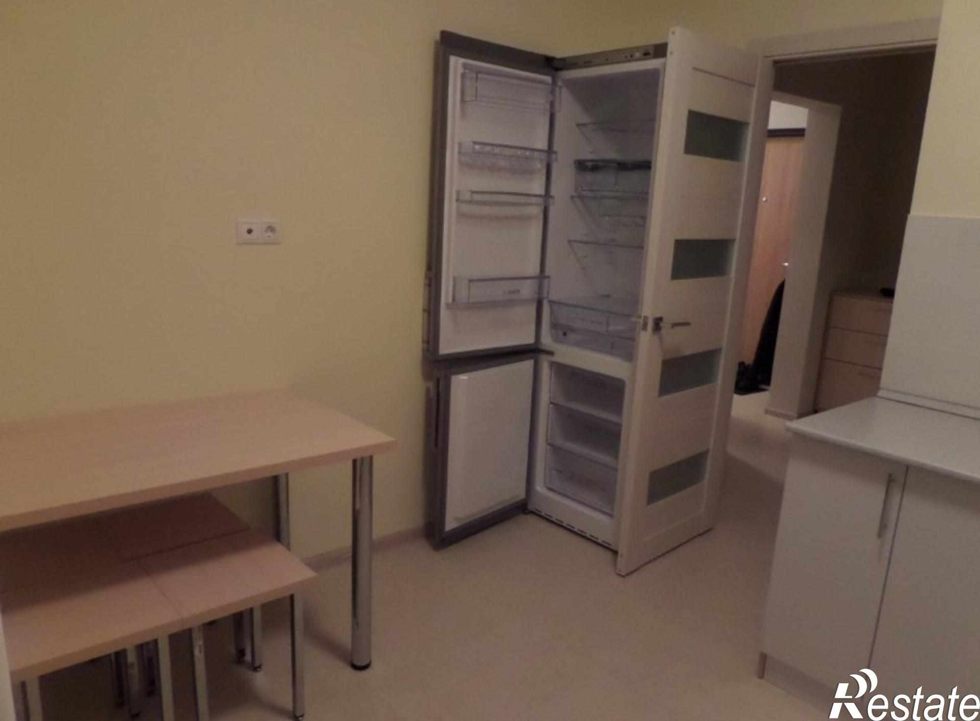 Сдать квартиру за 13 000 рублей на Зои Космодемьянской улица, 21