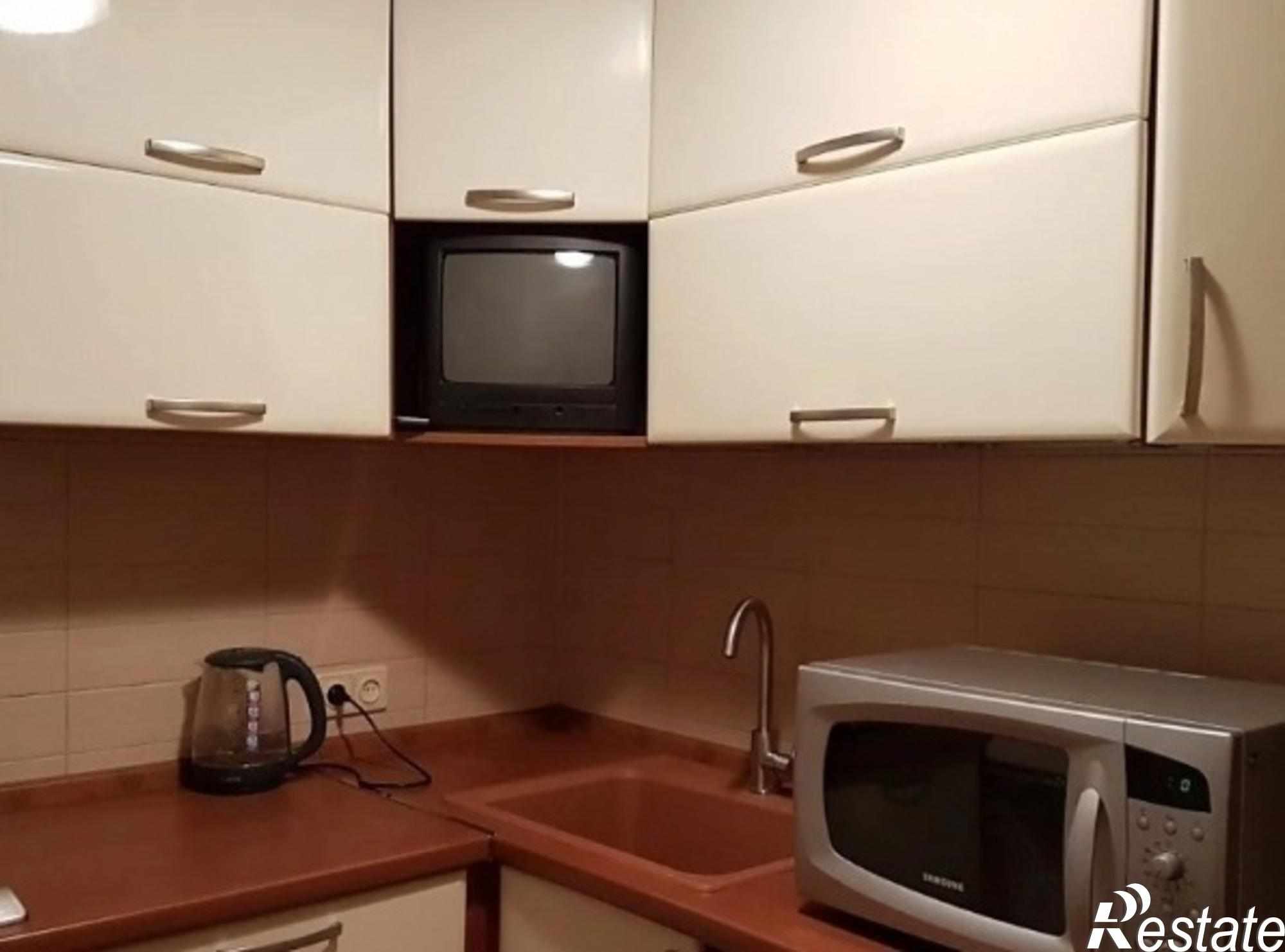 Сдать квартиру за 13 000 рублей на Демократическая улица, 12