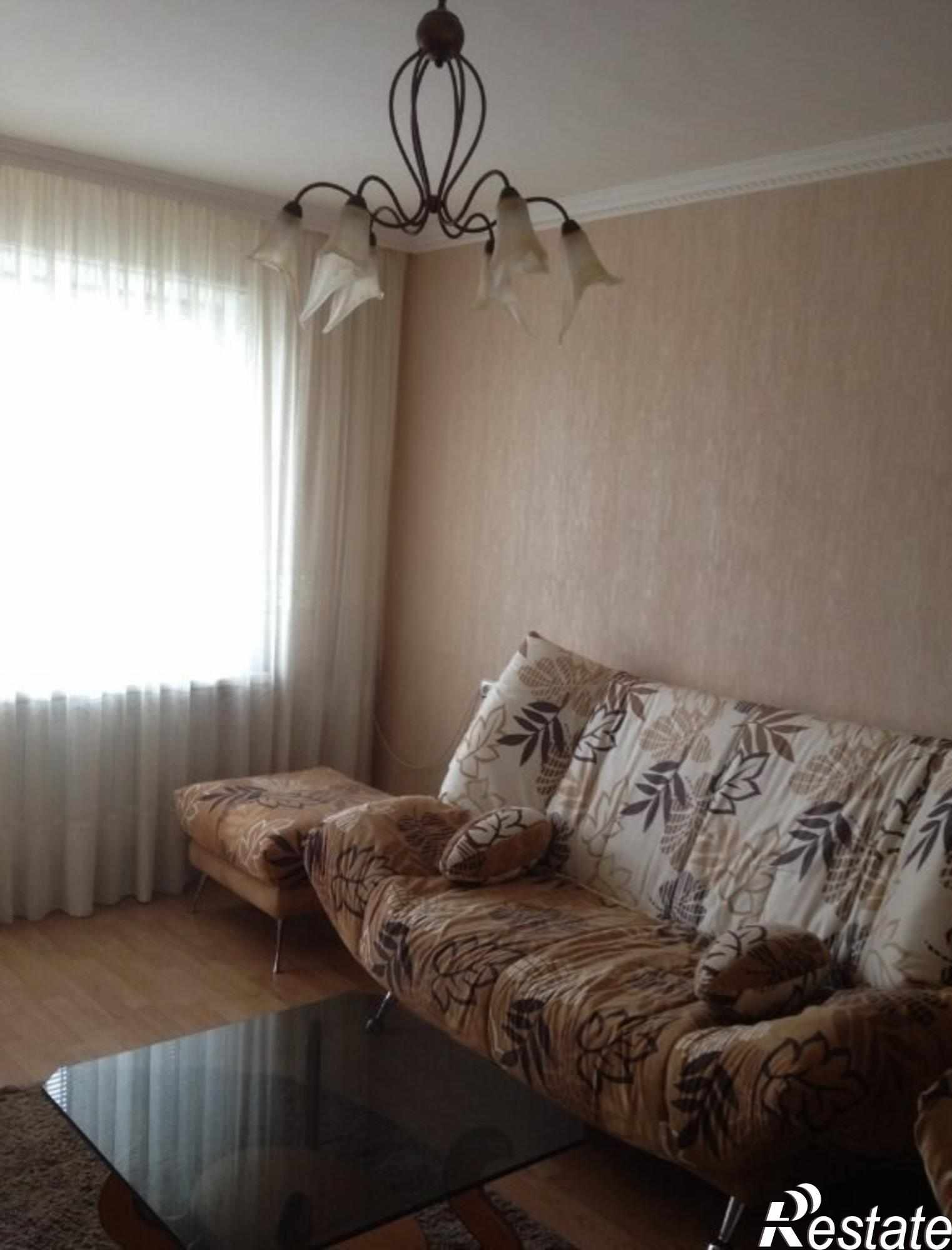Сдать квартиру за 14 000 рублей на Авроры улица, 105