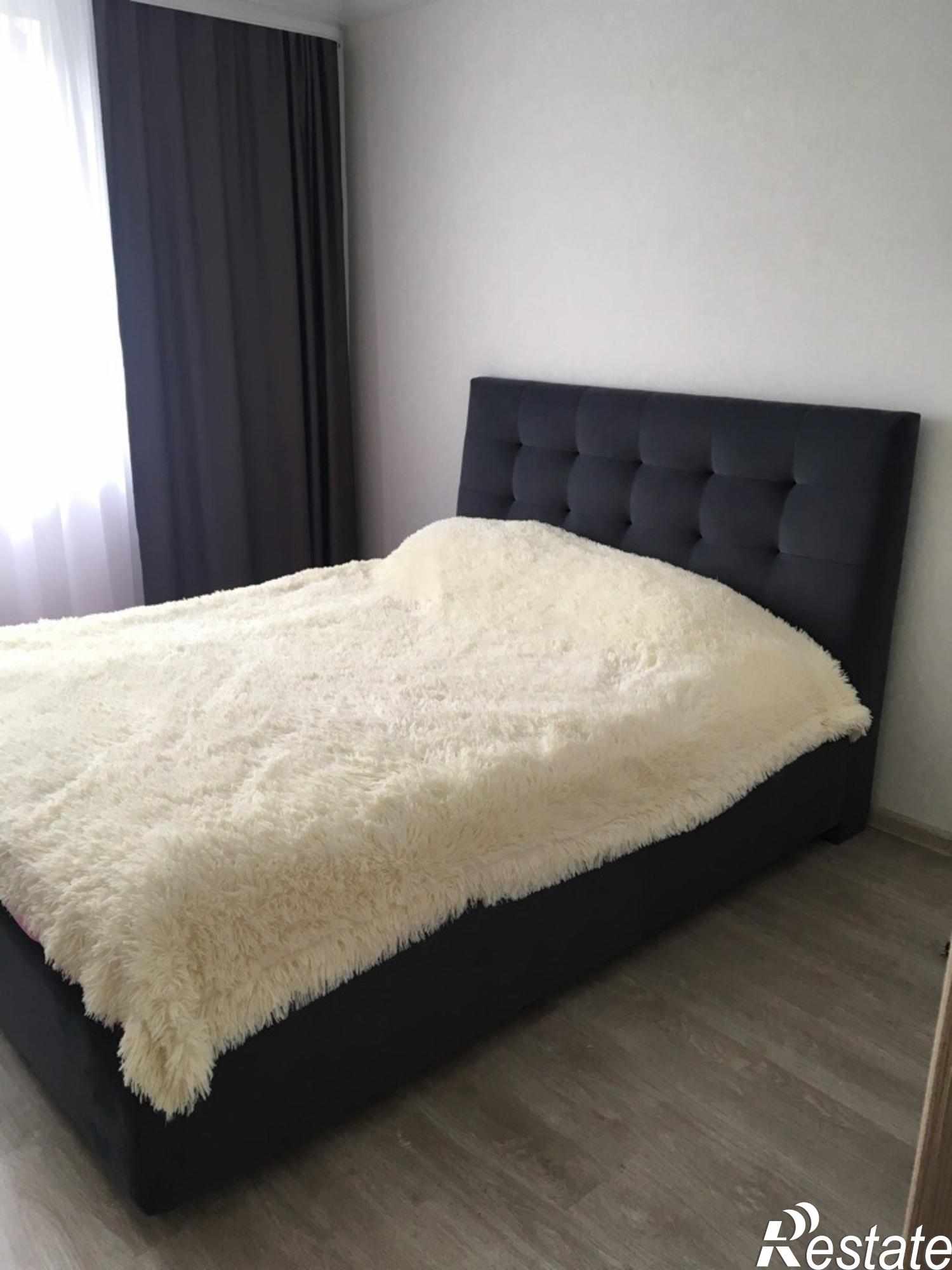 Сдать квартиру за 20 000 рублей на Революционная улица, 101б