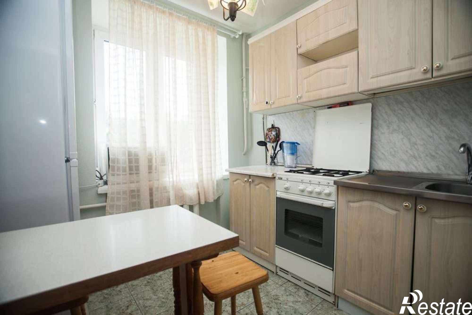 Сдать квартиру за 16 000 рублей на Революционная улица, 77