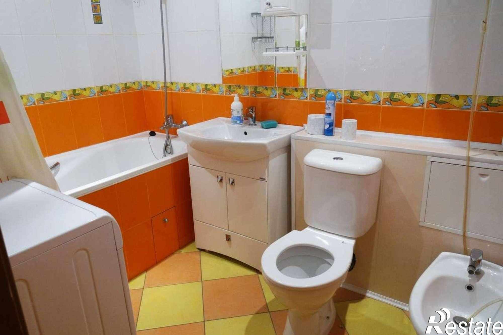 Сдать комнату за 7 500 рублей на Победы улица, 92а