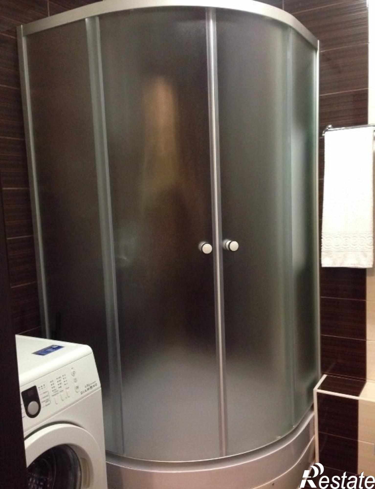 Сдать комнату за 10 000 рублей на Антонова-Овсеенко улица, 4