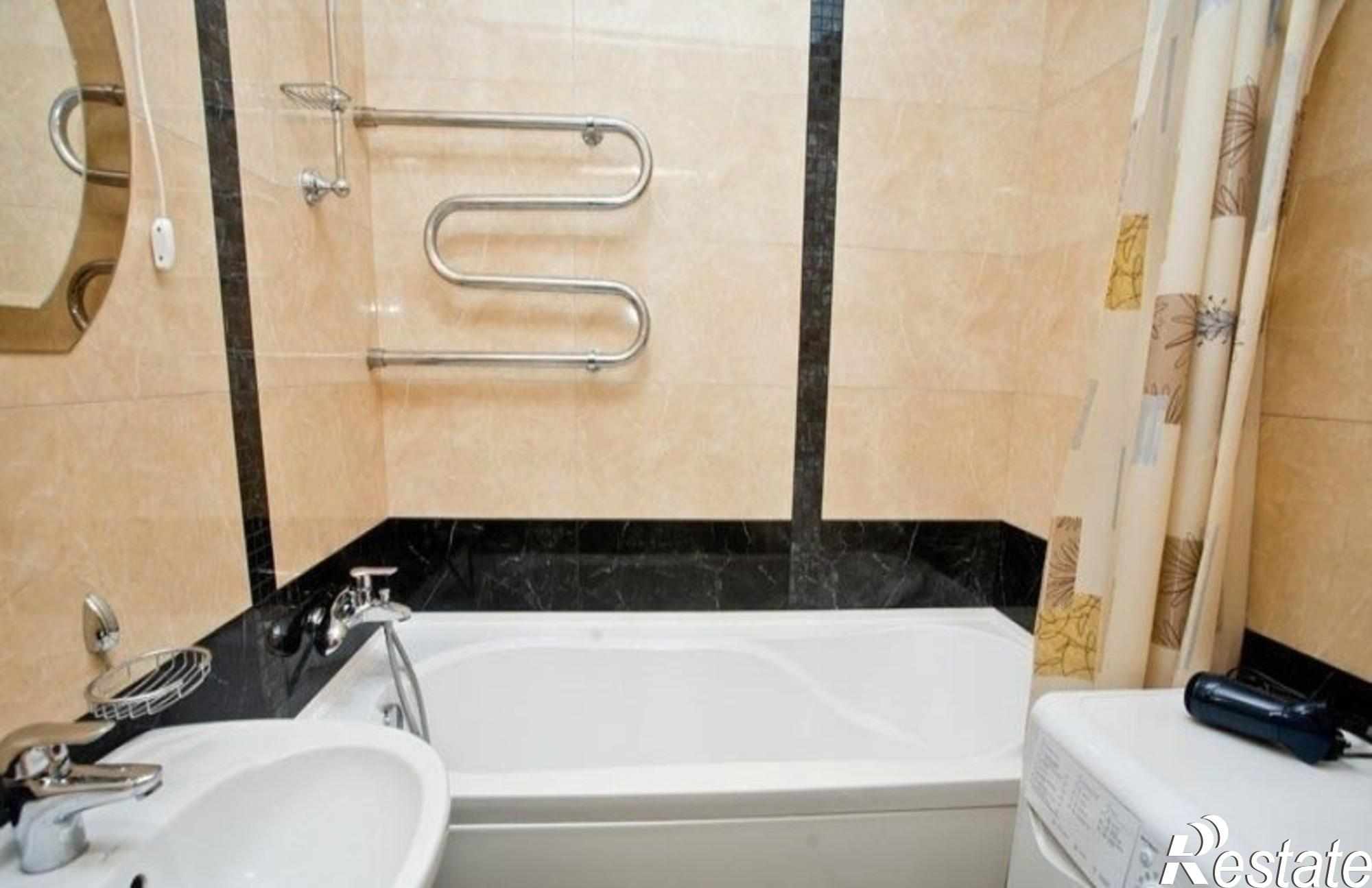 Сдать квартиру за 16 000 рублей на Брусчатый переулок, 23