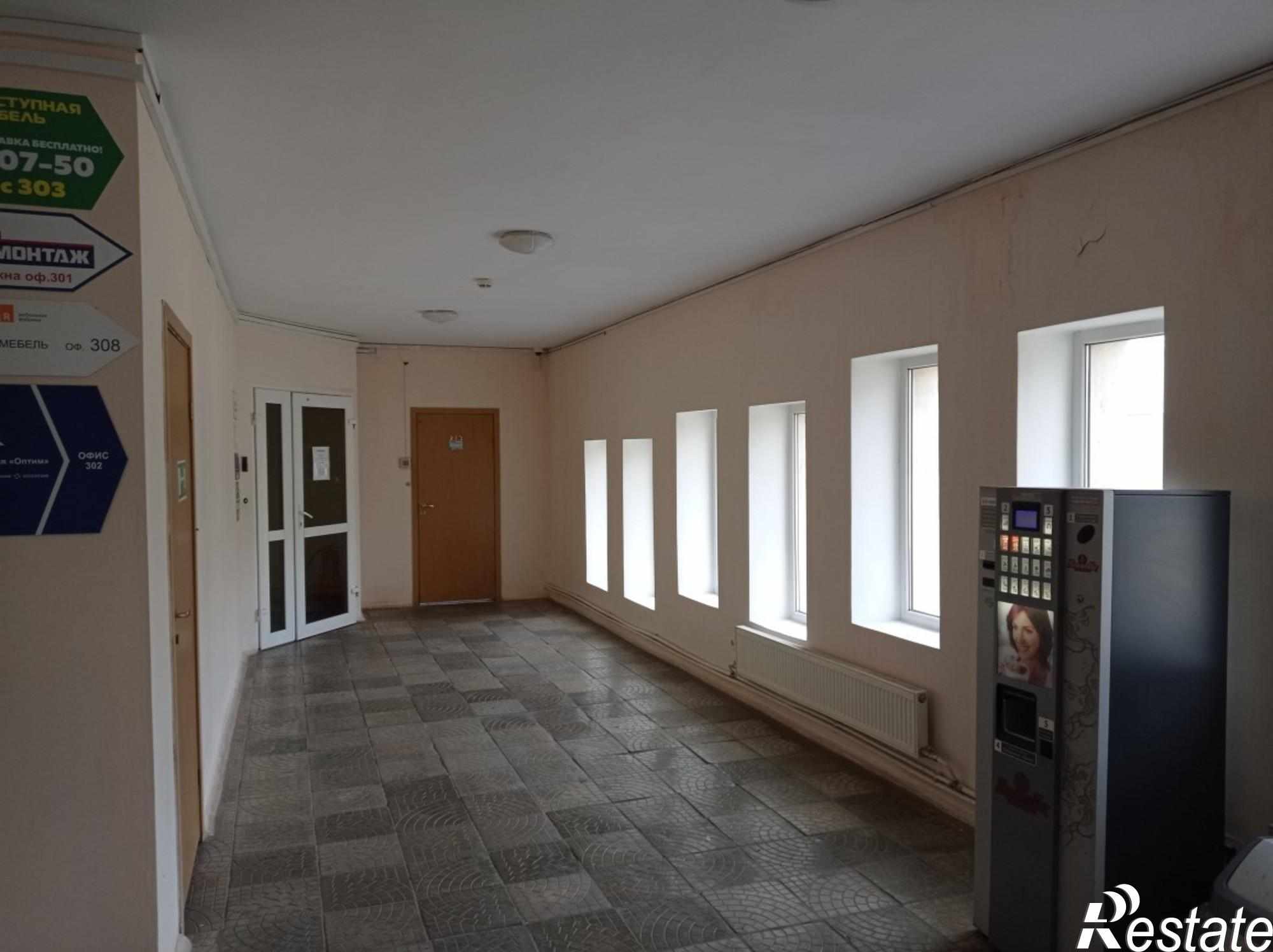 Сдать офис, помещение под офис за 8 900 рублей на Клиническая улица, 212г