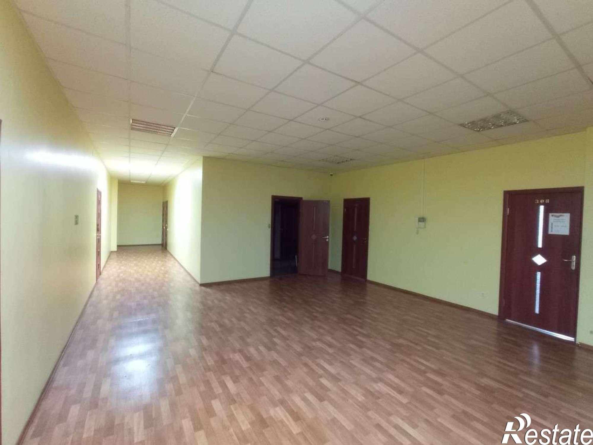 Сдать офис, помещение под офис за 8 900 рублей на Клиническая улица, 212г