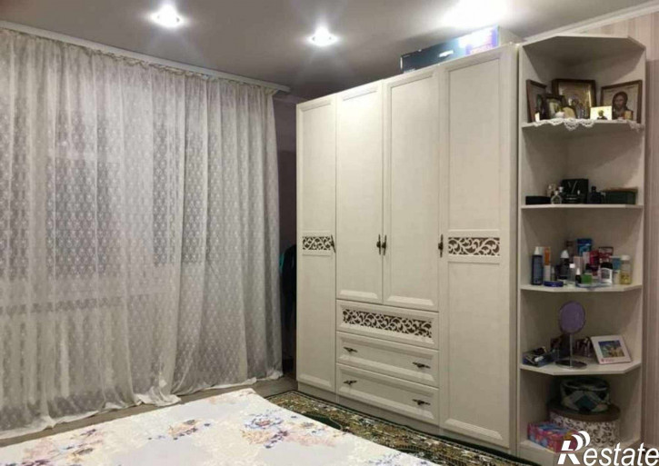 2-комн квартира Ивана Булкина улица, 80