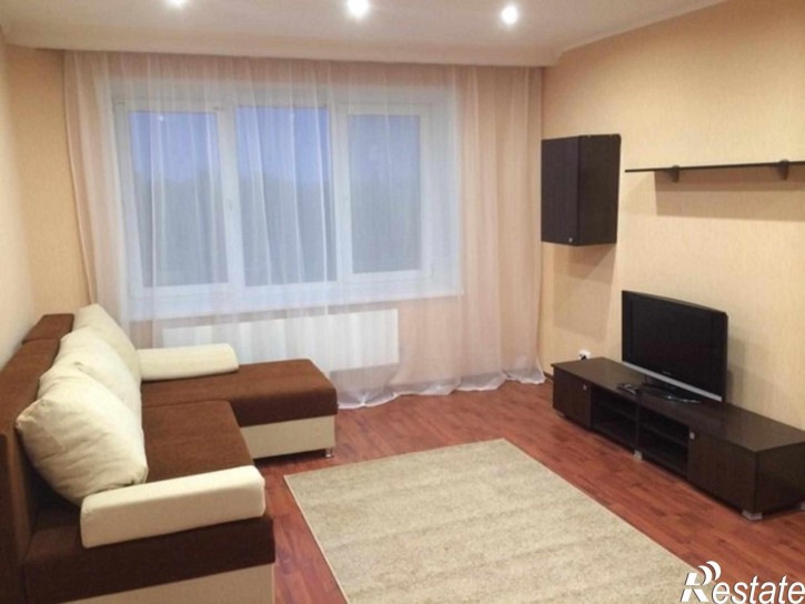 2-комн квартира Гагарина улица, 35