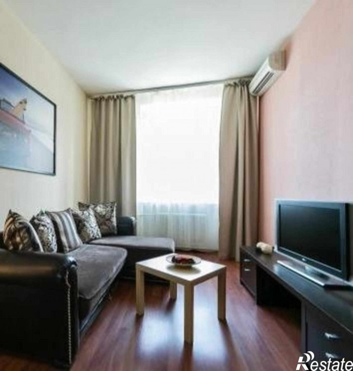 2-комн квартира Авроры улица, 107