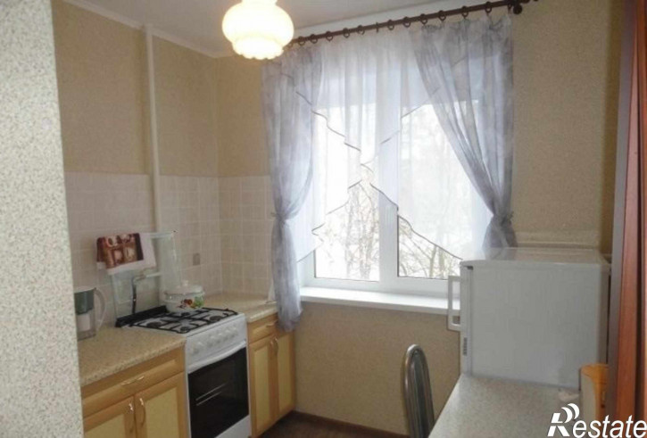 1-комн квартира Победы улица, 125