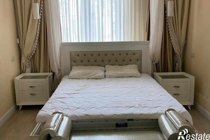 2-комн квартира Николаевский проспект, 35