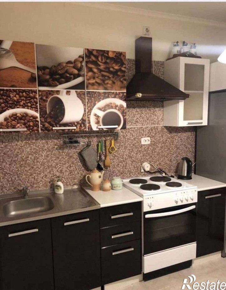 1-комн квартира Мориса Тореза улица, 81