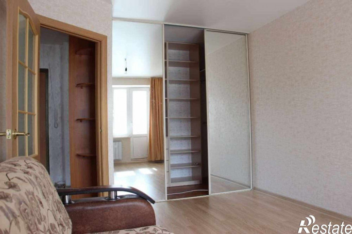 1-комн квартира Металлургов проспект, 46