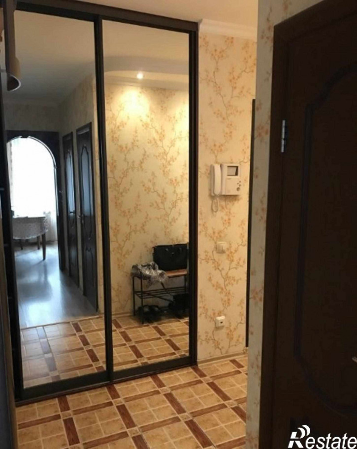 Комната Ленина проспект, 1