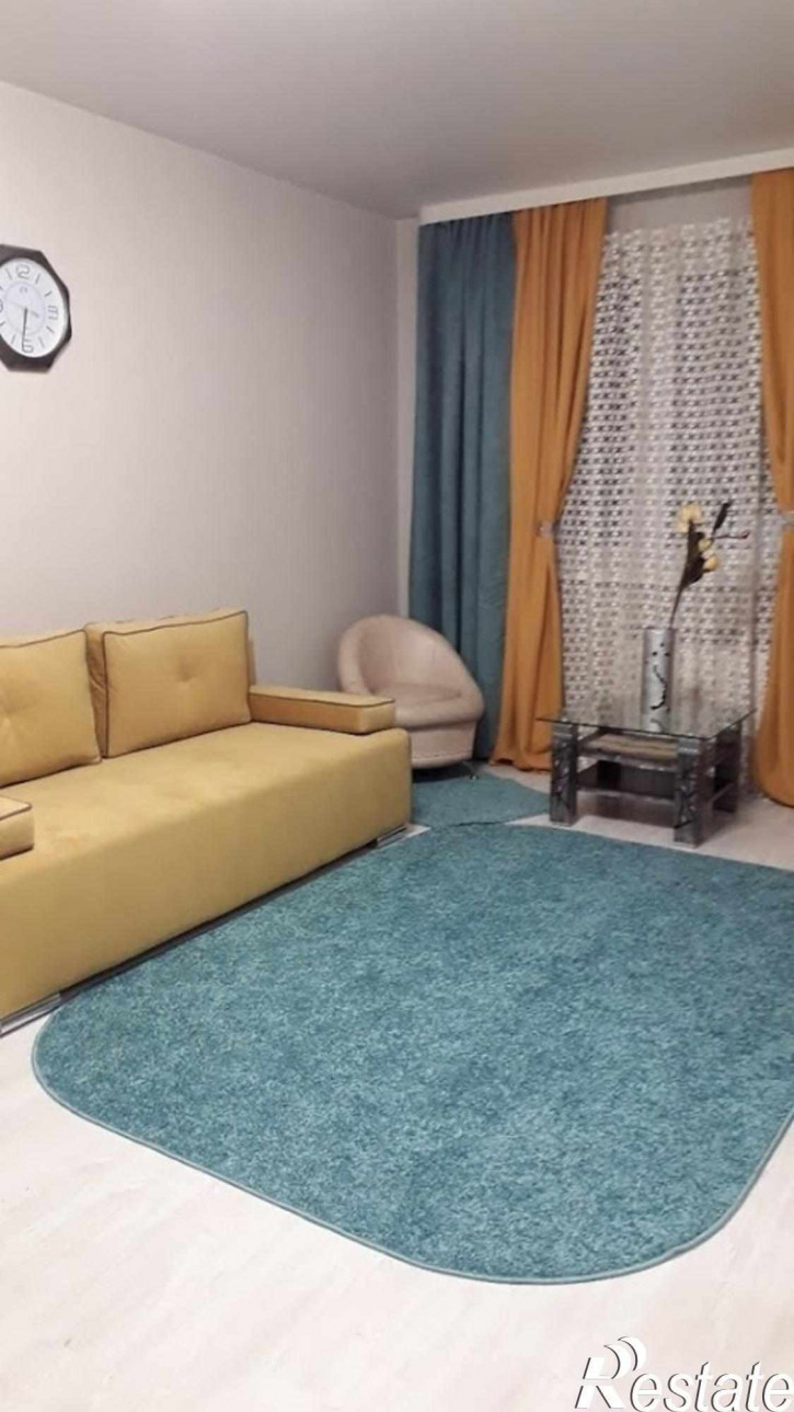 1-комн квартира Гастелло улица, 12