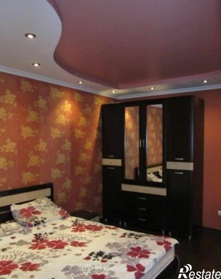 2-комн квартира Демократическая улица, 41