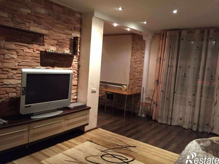 2-комн квартира Ивана Булкина улица, 70