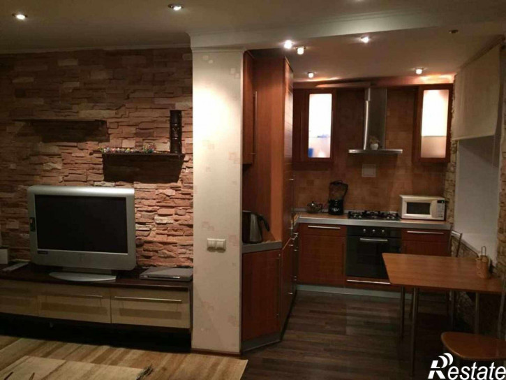 2-комн квартира Ивана Булкина улица, 70