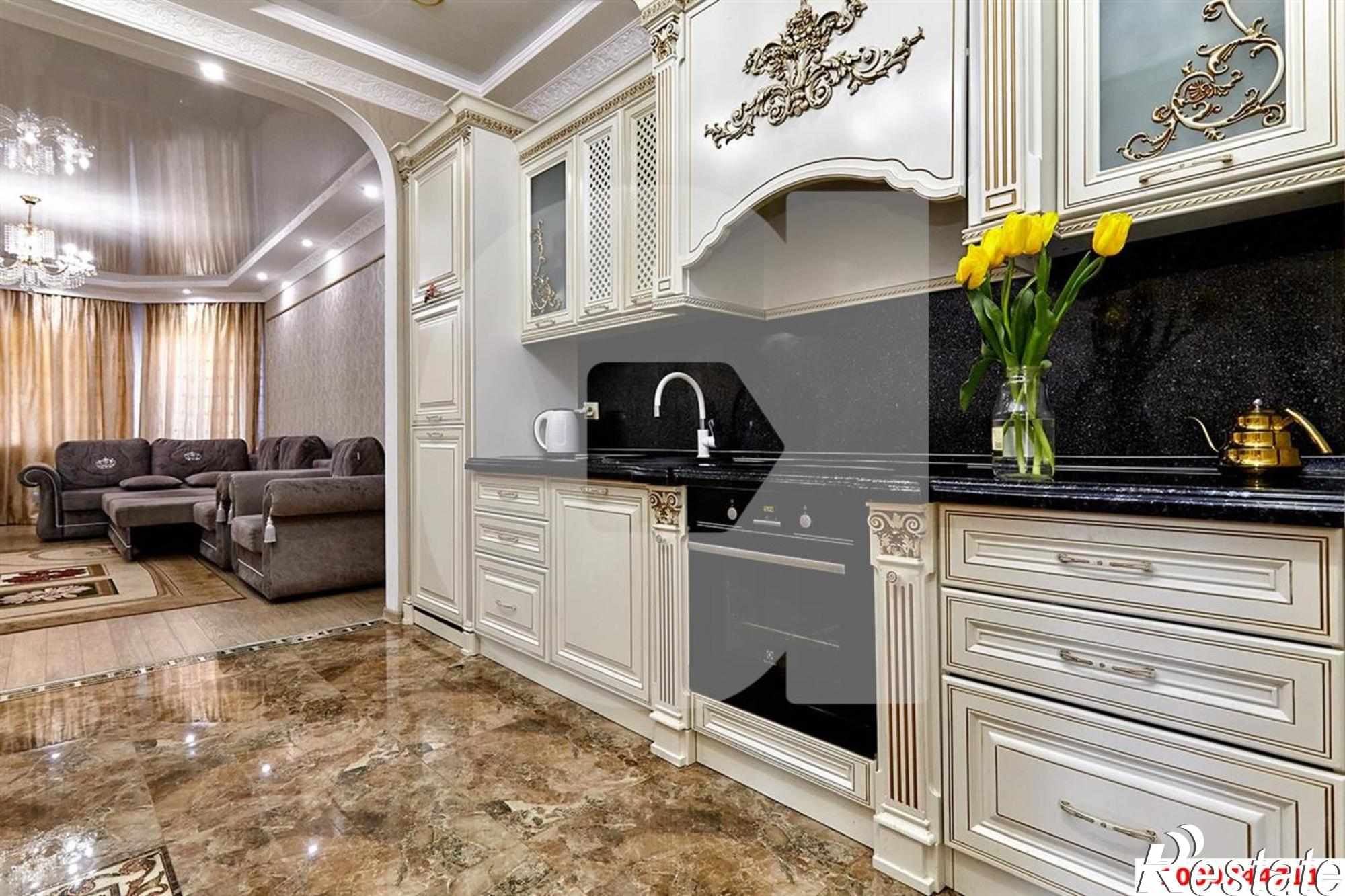 Купить дачу, дом, коттедж за 13 500 000 рублей на 3-й Мартыновский проезд, 2к1