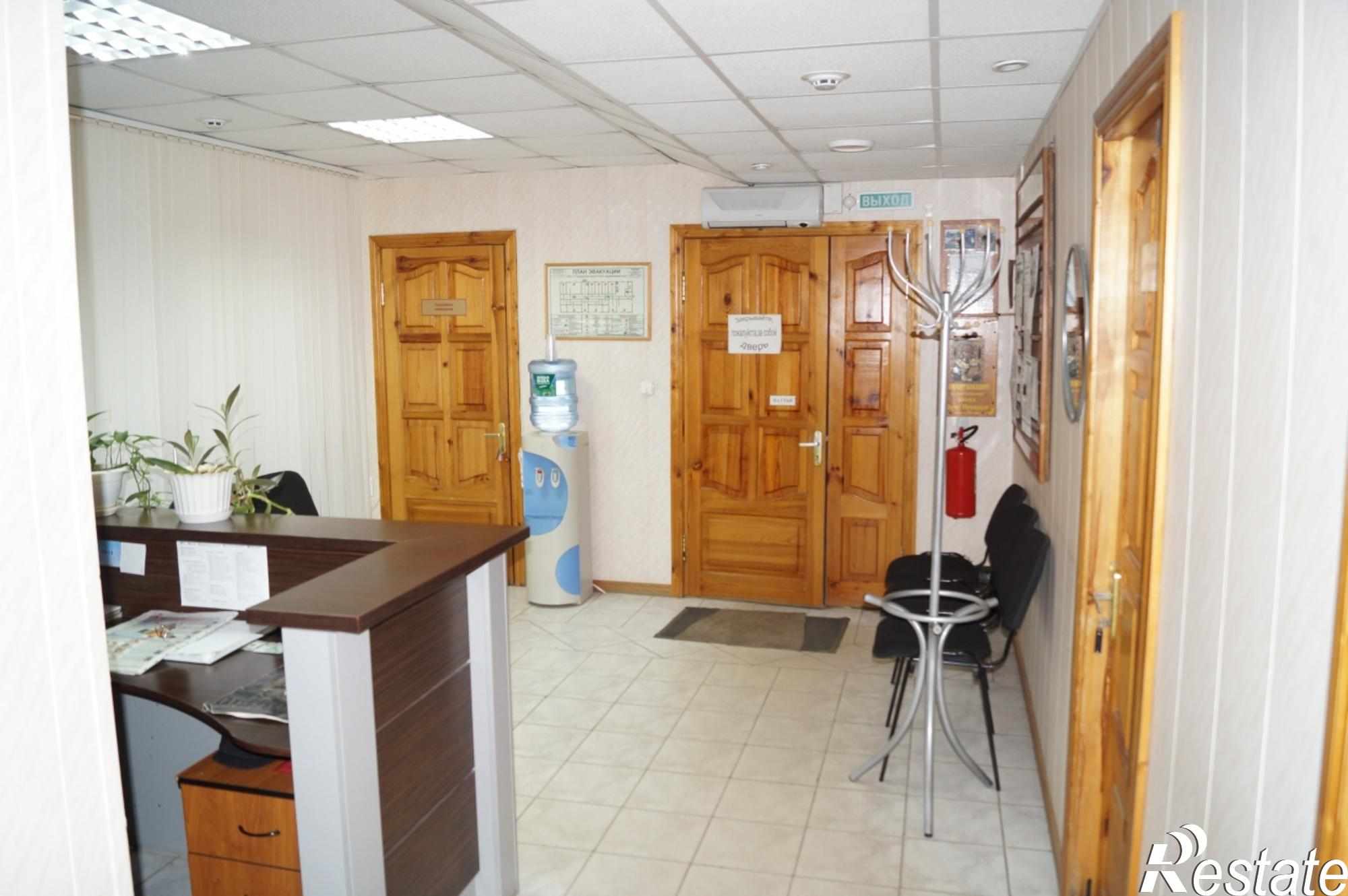 Купить офис, помещение под офис за 11 200 000 рублей на ул. Л.Толстого, д. 9