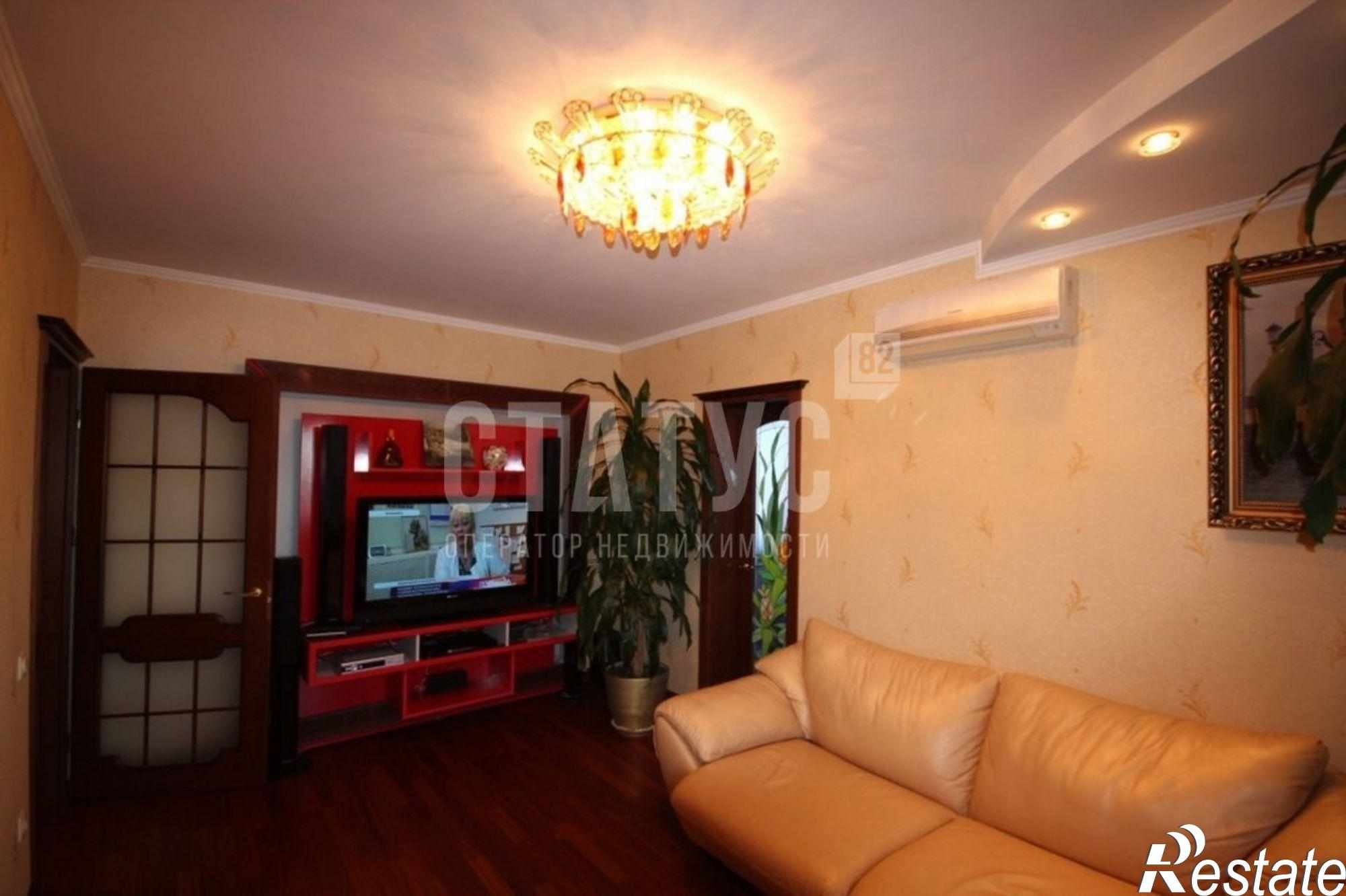 Сдать квартиру за 80 000 рублей на Блюхера ул, 48