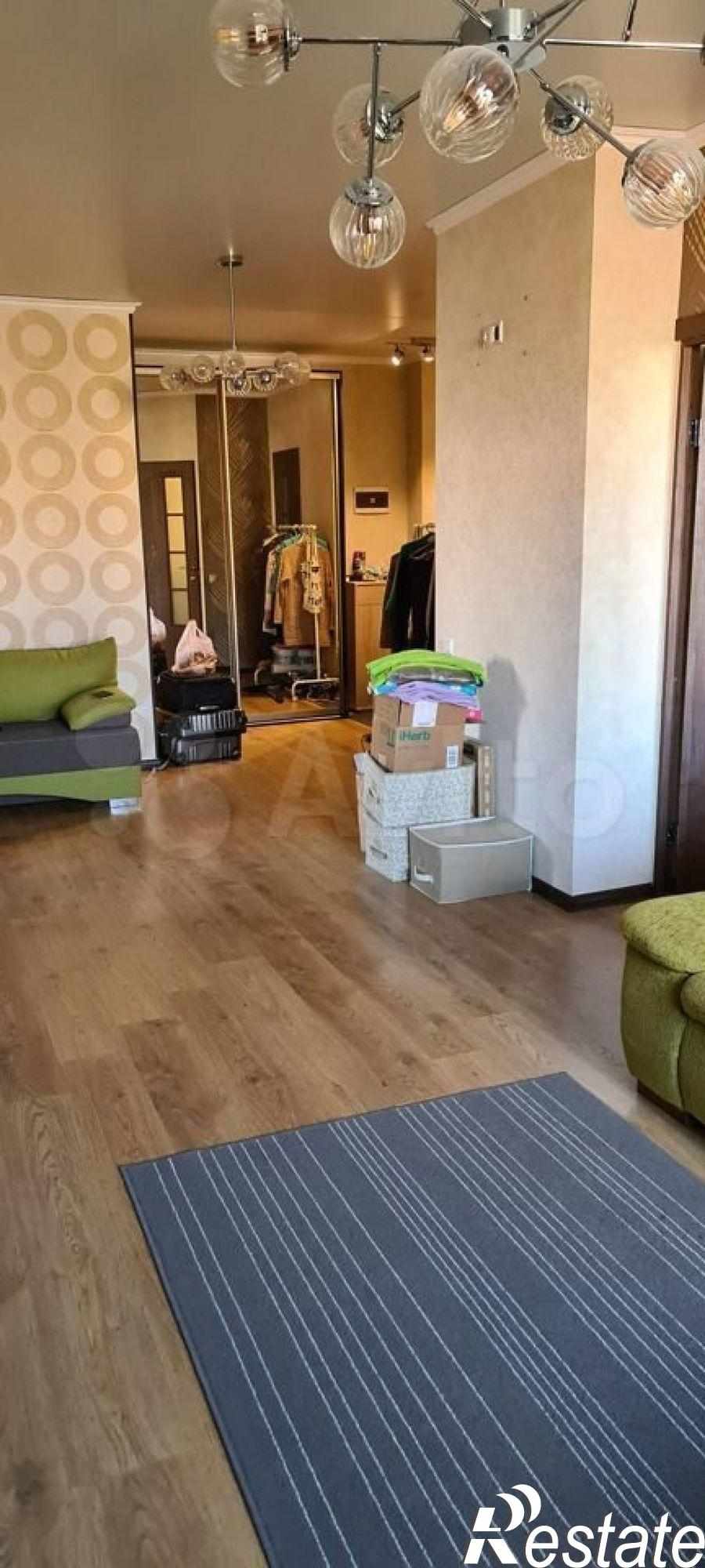 Купить квартиру за 8 250 000 рублей на Генерала Челнокова ул, -