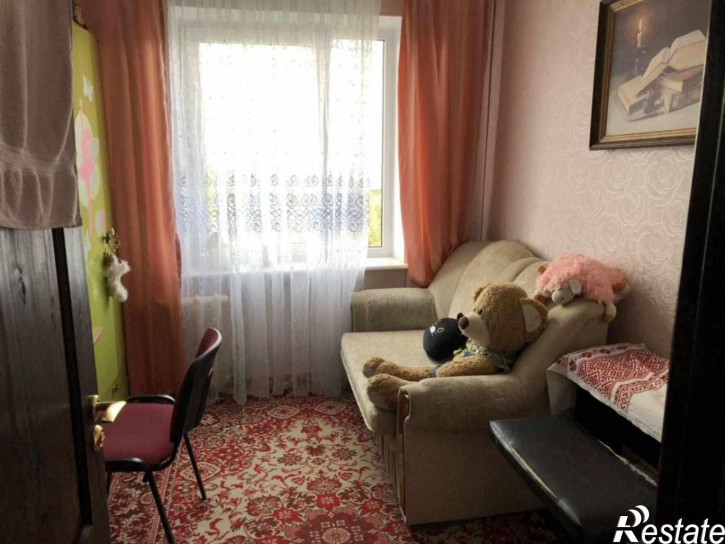 5-комн квартира Нарвская ул, 102