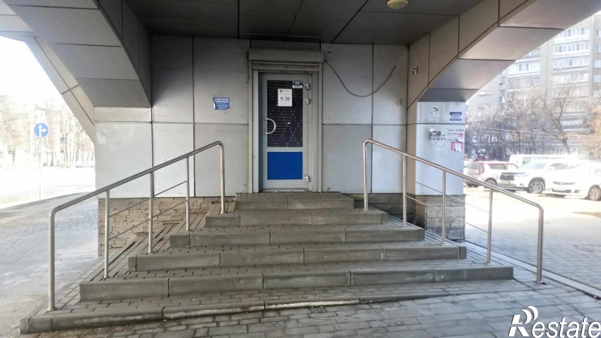 Купить торговое помещение за 9 900 000 рублей на ул. М.И. Неделина, д. 63